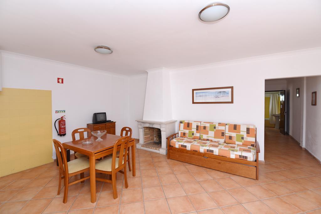 Monte Dos Avos Village - Pet Friendly Tavira Exteriör bild