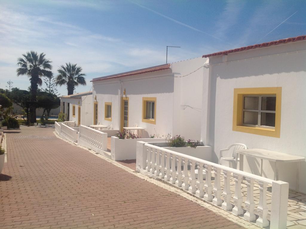 Monte Dos Avos Village - Pet Friendly Tavira Exteriör bild